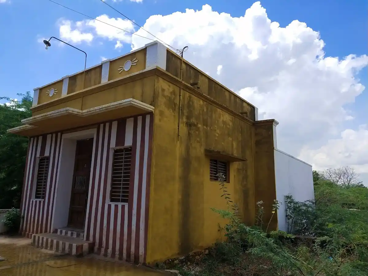Arulmigu Arasarathi Vinayagar Temple, Sattankulam - 628714 அருள்மிகு அரசரடி விநாயகர் திருக்கோயில், Sattankulam - 628714, Thoothukudi - Ancient Temple Architecture and History Image 3