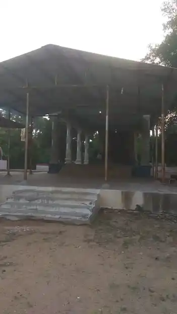 Arulmigu Aravamudichamman Temple, Palrajapuram - 639201 அருள்மிகு அறவமுடிச்சம்மன் திருக்கோயில், Palrajapuram - 639201, Karur - Ancient Temple Architecture and History Image 3