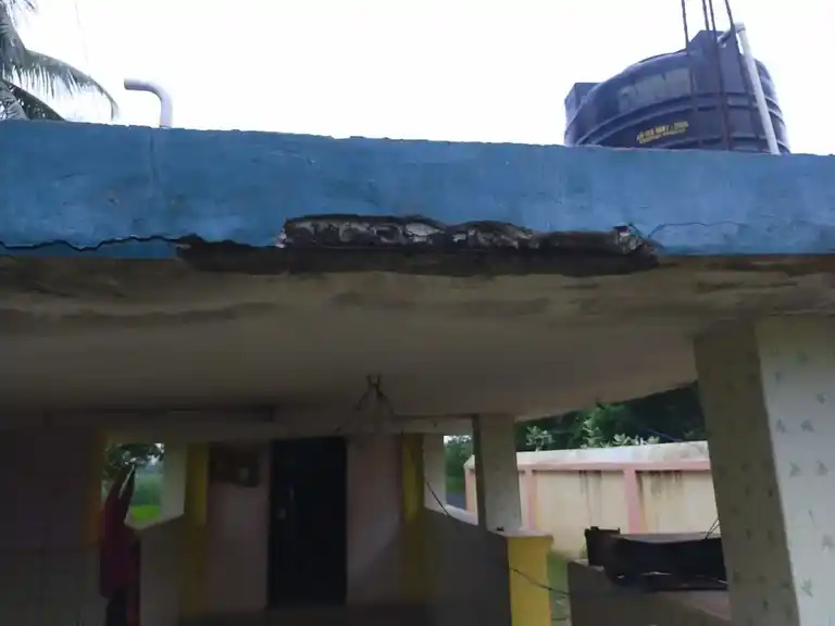 Arulmigu Aravanayakiyamman Temple, Thirungudi - 622301 அருள்மிகு அரவ நாயகி அம்மன் திருக்கோயில், Thirungudi - 622301, Pudukkottai - Ancient Temple Architecture and History Image 5