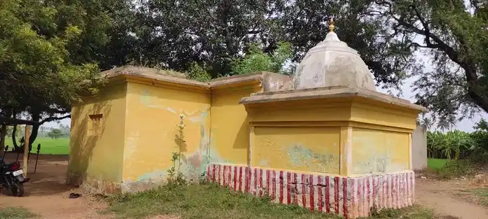 Arulmigu Aravandiammantemple, Poiyamani, Nagavaram - 639100 Arulmigu AravandiammanTemple, பொய்யாமணி, நங்கவரம் - 639100, Karur - Ancient Temple Architecture and History Image 2