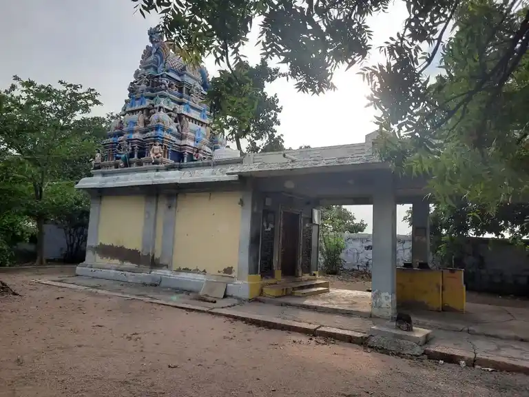 Arulmigu Ariya Natchiamman Temple, Melapandiyapuram - 628302 அருள்மிகு அரியநாச்சியம்மன் திருக்கோயில், Melapandiyapuram - 628302, Thoothukudi - Ancient Temple Architecture and History Image 3