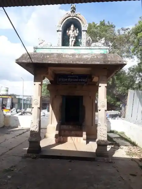 Arulmigu Ariyanayagiamman Temple, Keelanilaikottai, Thirumayam Taluk - 622209 அருள்மிகு அரியநாயகியம்மன் திருக்கோயில், கீழாநிலைக்கோட்டை, திருமயம் வட்டம் - 622209, Pudukkottai - Ancient Temple Architecture and History Image 5