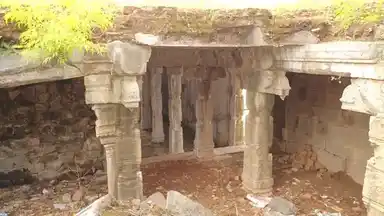 Arulmigu Arthanaadheeswarar Temple, Ulagiya Nallur, Ulagiya Nallur - 606204 அருள்மிகு அர்த்தநாரீஸ்வரர் திருக்கோயில், Ulagiya Nallur, Ulagiya Nallur - 606204, Kallakurichi - Ancient Temple Architecture and History Image 4