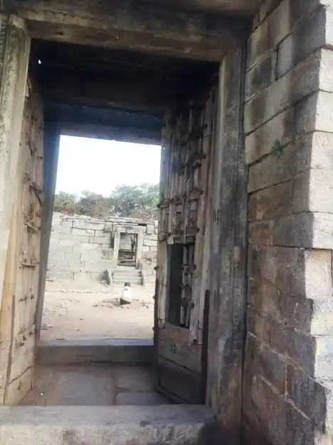 Arulmigu Arthanaadheeswarar Temple, Veerasozhiyam - 606206 அருள்மிகு அர்த்தநாரீஸ்வரர் திருக்கோயில், Veerasozhiyam - 606206, Kallakurichi - Ancient Temple Architecture and History Image 2