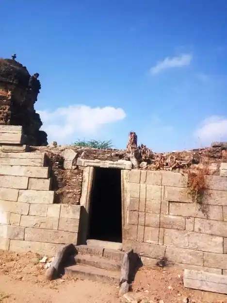 Arulmigu Arthanaadheeswarar Temple, Veerasozhiyam - 606206 அருள்மிகு அர்த்தநாரீஸ்வரர் திருக்கோயில், Veerasozhiyam - 606206, Kallakurichi - Ancient Temple Architecture and History Image 7