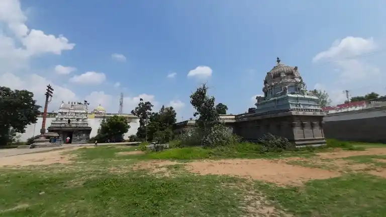Arulmigu Arthanaeeswarar Temple, Elavanasoorkottai - 607202 அருள்மிகு அர்த்தநாரீஸ்வரர் திருக்கோயில், எலவனாசூர்கோட்டை - 607202, Kallakurichi - Ancient Temple Architecture and History Image 4