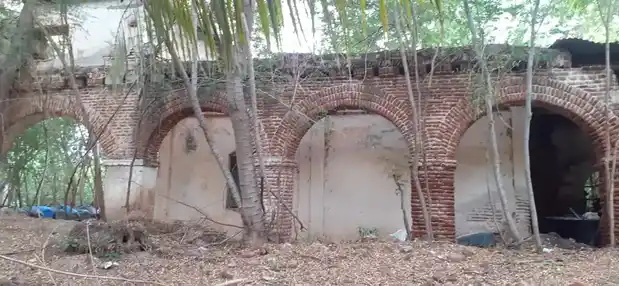 Arulmigu Artroram Anjaneyaswamy Temple, Karur - 639001 அருள்மிகு ஆற்றோர ஆஞ்சநேயர் திருக்கோயில், Karur - 639001, Karur - Ancient Temple Architecture and History Image 5