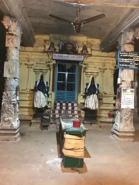 Arulmigu Arulmozhinathaswamy Temple, Solapuram - 630557 அருள்மிகு அருள்மொழிநாதசுவாமி திருக்கோயில், Solapuram - 630557, Sivagangai - Ancient Temple Architecture and History Image 4