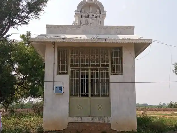 Arulmigu Arumuga Ayyanar Temple, Pillaiyar Nathan - 628503 அருள்மிகு ஆறுமுக அய்யனார் திருக்கோயில், Pillaiyar Nathan - 628503, Thoothukudi - Ancient Temple Architecture and History Image 8