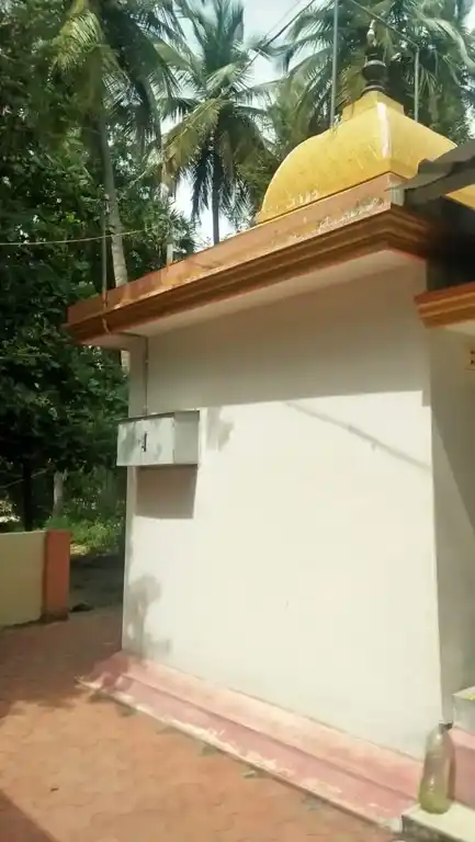 Arulmigu Arunachaleswarar Temple, Erumapatty, Sankagiri - 637102 அருள்மிகு அருணாச்சலேஸ்வரர் திருக்கோயில், Erumapatty, Sankagiri - 637102, Salem - Ancient Temple Architecture and History Image 2