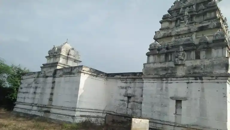 Arulmigu Arunachaleswarar Temple, Inside The Village, Ariyathur - 602001 Arulmigu Arunachaleswarar Temple, Inside The Village, Ariyathur - 602001, Tiruvallur - Ancient Temple Architecture and History Image 2
