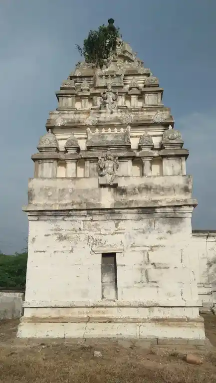 Arulmigu Arunachaleswarar Temple, Inside The Village, Ariyathur - 602001 Arulmigu Arunachaleswarar Temple, Inside The Village, Ariyathur - 602001, Tiruvallur - Ancient Temple Architecture and History Image 3