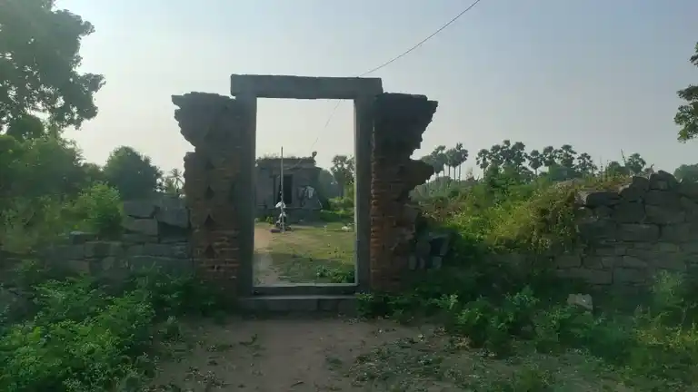 Arulmigu Arunachaleswarar Temple, Thirupeyar, Thirupeyar - 606107 அருள்மிகு அருணாச்சலேஸ்வரர் திருக்கோயில், திருப்பெயர், திருப்பெயர் - 606107, Kallakurichi - Ancient Temple Architecture and History Image 5