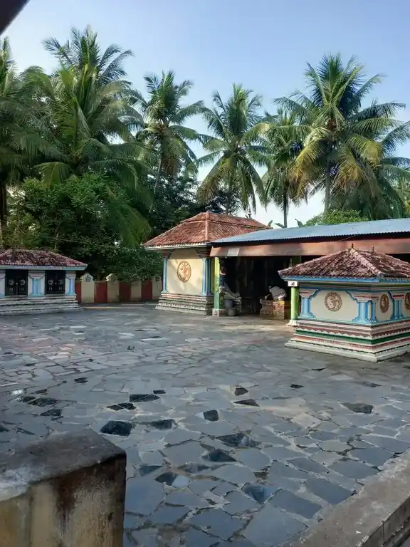 Arulmigu Arunasaleswarar Temple, Solavandand - 625214 அருணாச்சல ஈஸ்வரர் திருக்கோயில், Solavandand - 625214, Madurai - Ancient Temple Architecture and History Image 3