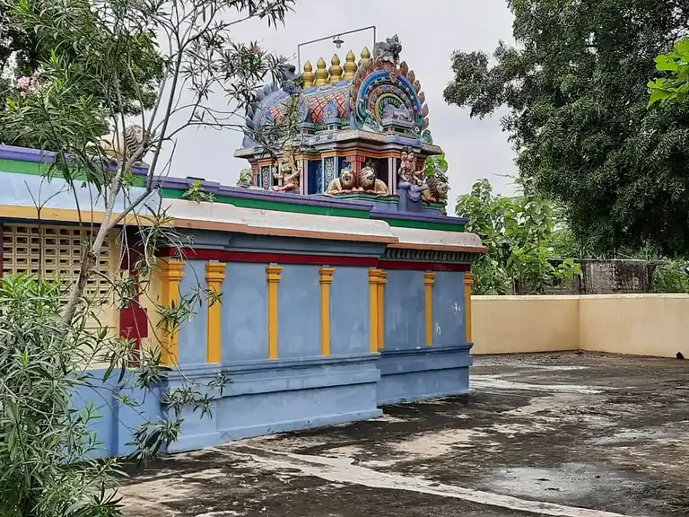 Arulmigu Arungathamman Temple, Inside The Village, Melakaramanur - 602001 அருள்மிகு அருங்காத்தம்மன் திருக்கோயில், Inside The Village, Melakaramanur - 602001, Tiruvallur - Ancient Temple Architecture and History Image 3