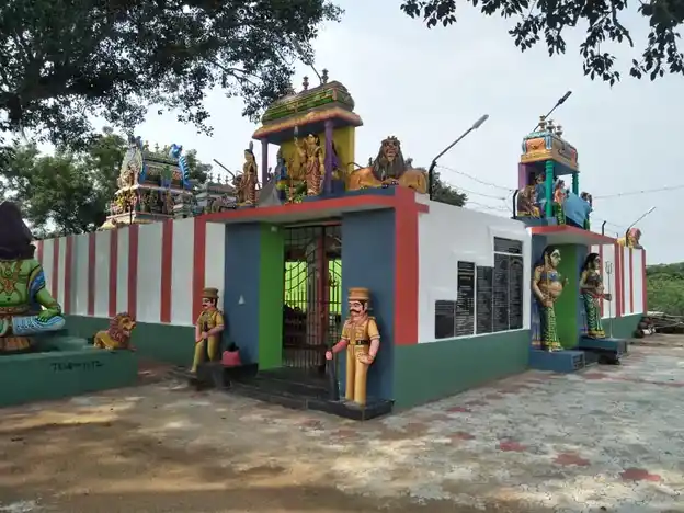 Arulmigu Arunjolaiamman Temple, Thenkumarai - 636121 அருள்மிகு அருஞ்சோலையம்மன் திருக்கோயில், Thenkumarai - 636121, Salem - Ancient Temple Architecture and History Image 2