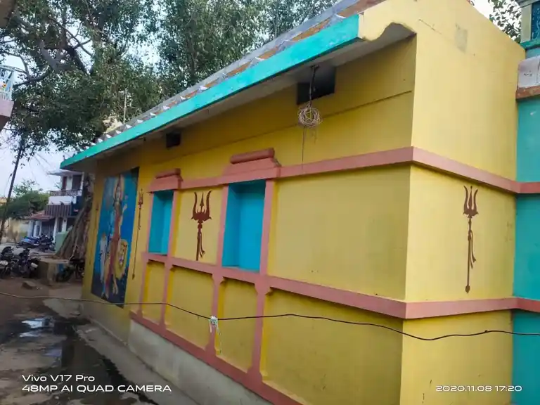 Arulmigu Arunthathimariyamman Temple, Arunthaiyar Colony, Palayapettai - 635002 அருள்மிகு அருந்ததி மாரியம்மன் திருக்கோயில், Arunthaiyar Colony, Palayapettai - 635002, Krishnagiri - Ancient Temple Architecture and History Image 3