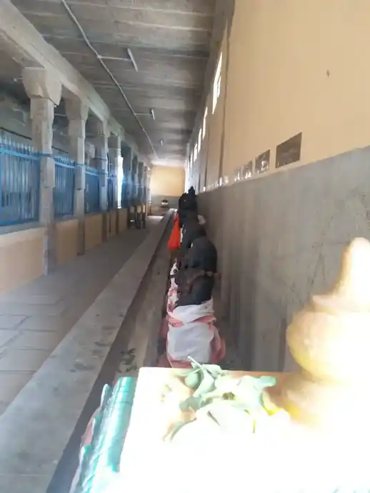 Arulmigu Arupathumoovar Gurupoojai Madam (E) Balasubramaniya Swamy Temple, Thenkarai, Periyakulam - 625601 அருள்மிகு 63 மூவர் குருபூஜை கட்டளை மற்றும் பாலசுப்பிரமணியசாமி திருக்கோயில், Thenkarai, Periyakulam - 625601, Theni - Ancient Temple Architecture and History Image 2