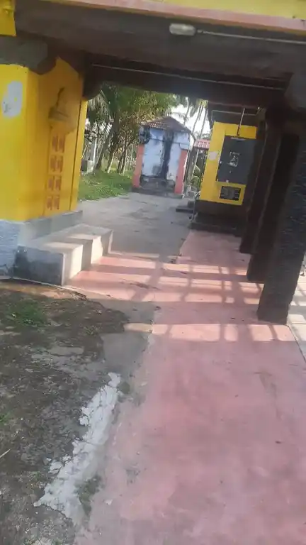 Arulmigu Arya Kulasekaranangaiamman Temple, North Thamaraikulam - 629708 அருள்மிகு ஆரிய குலசேகரநங்கையம்மன் திருக்கோயில், North Thamaraikulam - 629708, Kanyakumari - Ancient Temple Architecture and History Image 3