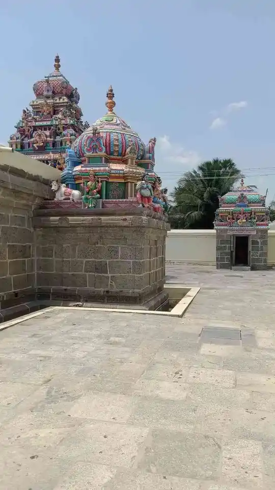 Arulmigu Asthirapureswarar Temple, Aanur - 603109 அருள்மிகு அஸ்திரபுரீஸ்வரர் திருக்கோயில், ஆனூர் - 603109, Chengalpattu - Ancient Temple Architecture and History Image 5