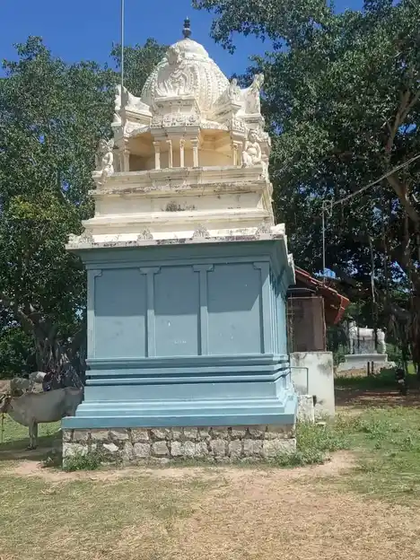 Arulmigu Ataikkalamkatha Ayyanar Temple, Vattanur, Vattanur - 614630 அருள்மிகு அடைக்கலம் காத்த அய்யனார் திருக்கோயில், வேட்டனுார், அறந்தாங்கி வட்டம் - 614630, Pudukkottai - Ancient Temple Architecture and History Image 3