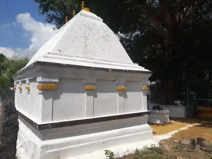 Arulmigu Athamperiamman Temple, Pudupai - 639202 அருள்மிகு அத்தம்பெரியம்மன் திருக்கோயில், Pudupai - 639202, Tiruppur - Ancient Temple Architecture and History Image 2