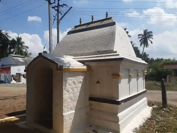 Arulmigu Athamperiamman Temple, Pudupai - 639202 அருள்மிகு அத்தம்பெரியம்மன் திருக்கோயில், Pudupai - 639202, Tiruppur - Ancient Temple Architecture and History Image 3