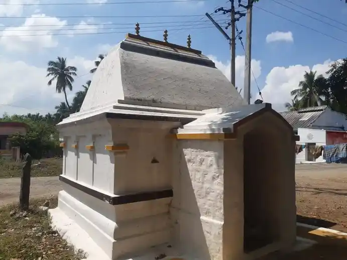 Arulmigu Athamperiamman Temple, Pudupai - 639202 அருள்மிகு அத்தம்பெரியம்மன் திருக்கோயில், Pudupai - 639202, Tiruppur - Ancient Temple Architecture and History Image 4