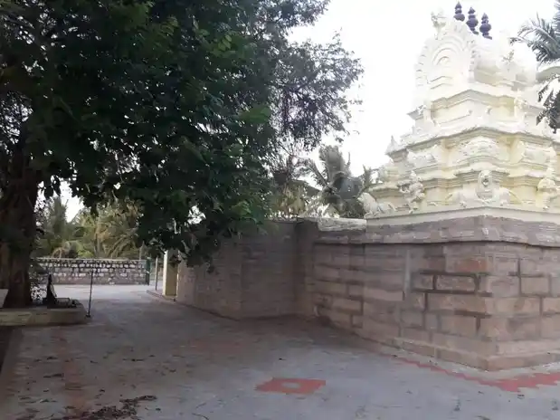 Arulmigu Athanoor Amman Temple, Karumapuram - 637211 Arulmigu Athanoor Amman Temple, கருமாபுரம் - 637211, Namakkal - Ancient Temple Architecture and History Image 4