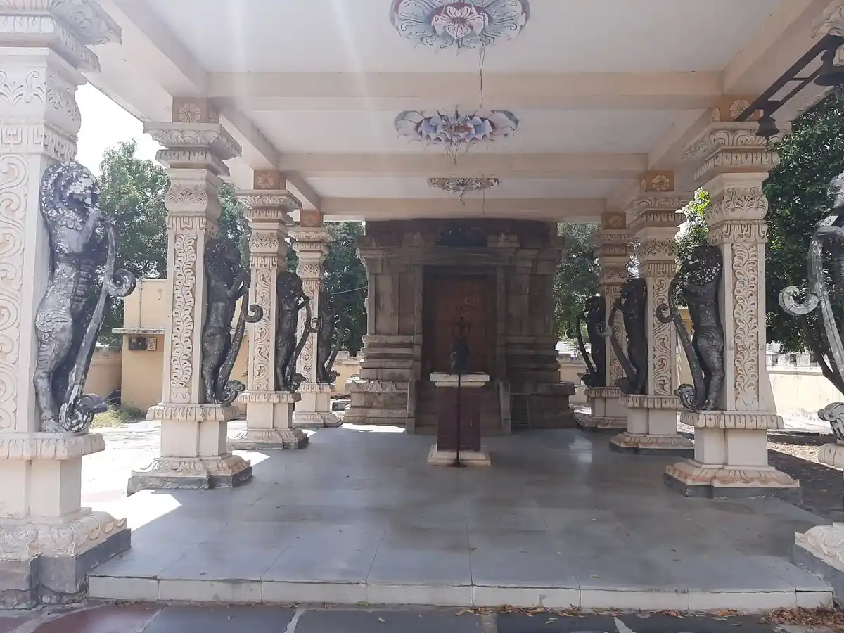 Arulmigu Athanuraman Temple, Rasipalayam - 641402 அருள்மிகு அத்தனூரம்மன் திருக்கோயில், Rasipalayam - 641402, Coimbatore - Ancient Temple Architecture and History Image 4