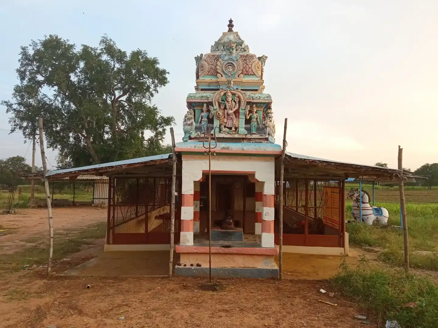 Arulmigu Athanuramman Temple, Kuttagam - 638462