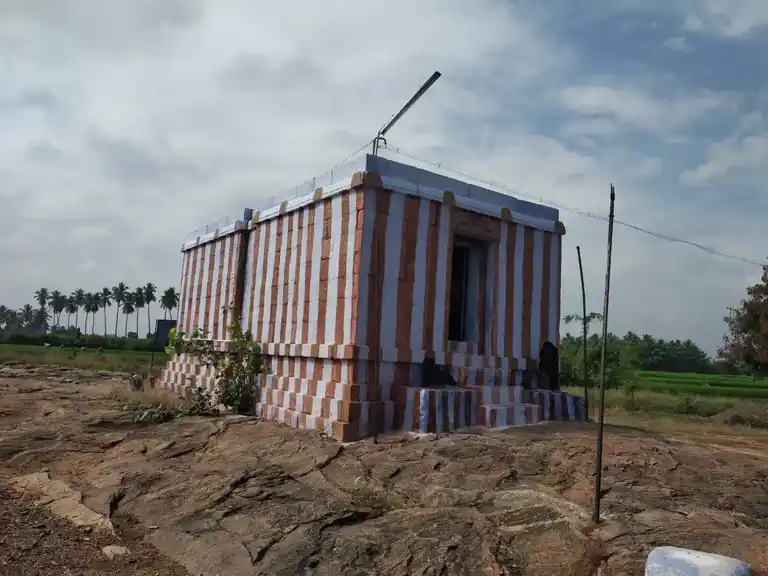 Arulmigu Athanuramman Temple, Thaliyanallur - 638109 Arulmigu Athanuramman Temple,  - 638109, Erode - Ancient Temple Architecture and History Image 3
