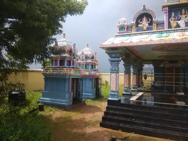 Arulmigu Athi Ayyanar Kulathu Ayyanar Temple, V.Kallappatti - 625529 ஆதி அய்யனார் மற்றும் குளத்து அய்யனார் திருக்கோயில், V.Kallappatti - 625529, Madurai - Ancient Temple Architecture and History Image 8
