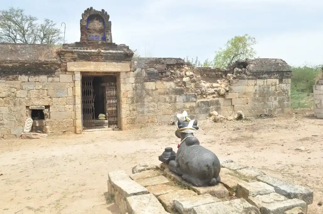 Arulmigu Athi Mathiyaneswarar Temple, Periyathirukonam - 621701
