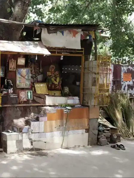 Arulmigu Athi Parasakthi Temple Muthu Mariamman Temple, Arumbakkam, Chennai - 600106 அருள்மிகு ஆதிபராசக்தி திருக்கோயில், அரும்பாக்கம், சென்னை - 600106, Chennai - Ancient Temple Architecture and History Image 3