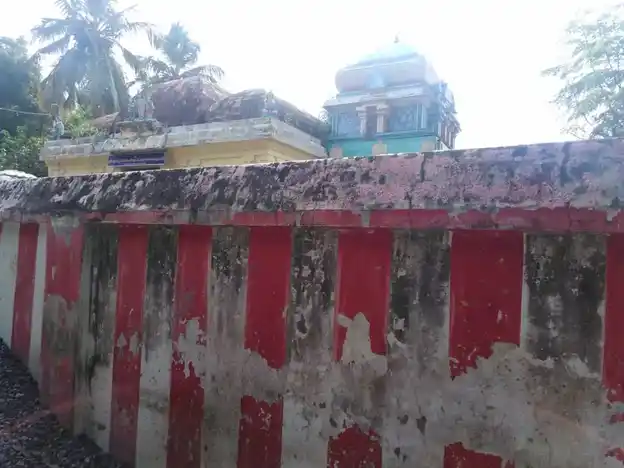 Arulmigu Athikeseva Perumar Temple, Peravoor - 612203 அருள்மிகு ஆதிகேசவ பெருமாள் திருக்கோயில், Peravoor - 612203, Mayiladuthurai - Ancient Temple Architecture and History Image 2