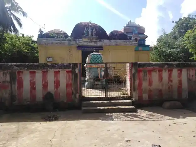 Arulmigu Athikeseva Perumar Temple, Peravoor - 612203 அருள்மிகு ஆதிகேசவ பெருமாள் திருக்கோயில், Peravoor - 612203, Mayiladuthurai - Ancient Temple Architecture and History Image 4