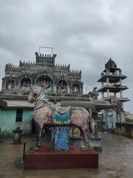 Arulmigu Athinamalai Ayyanar Temple, Kadathathi - 609201 Temple
