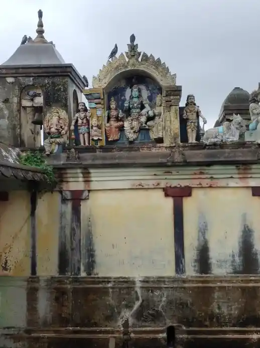 Arulmigu Athinamalai Ayyanar Temple, Kadathathi - 609201 Arulmigu Athinamalai Ayyanar Temple, Kadathathi - 609201, Nagapattinam - Ancient Temple Architecture and History Image 4