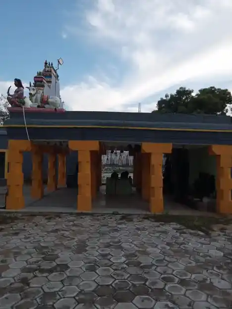 Arulmigu Athinamilagiya Ayyanar Temple, Mangalampatti - 625106 அருள்மிகு ஆதினமிளகிய அய்யனார் கோயில், Mangalampatti - 625106, Madurai - Ancient Temple Architecture and History Image 7