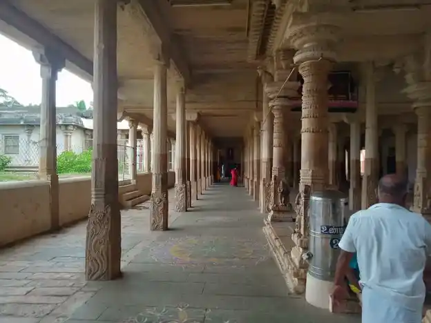 Arulmigu Athinathar Alwar Temple, Alwarthirunagari - 628612 அருள்மிகு ஆதிநாதர் ஆழ்வார் திருக்கோயில், ஆழ்வார்திருநகரி - 628612, Thoothukudi - Ancient Temple Architecture and History Image 3