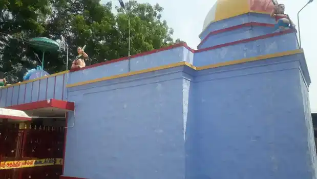 Arulmigu Athiparasakthiamman Temple, Middle Of The Village, Palankottai - 628552 அருள்மிகு ஆதிபராசக்தி அம்மன் திருக்கோயில், Middle Of The Village, Palankottai - 628552, Tenkasi - Ancient Temple Architecture and History Image 3