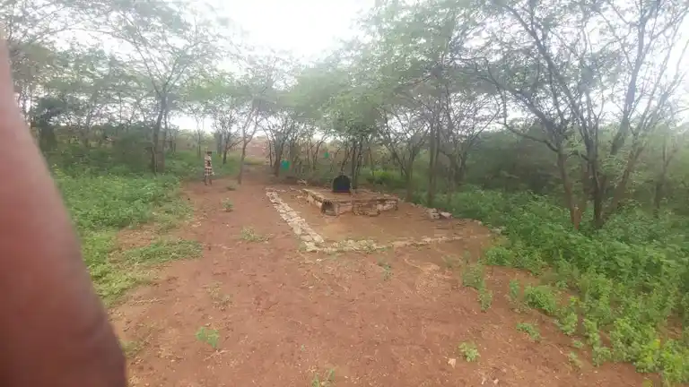 Arulmigu Athiraamcheri Ayyanar Temple, Ayyapatti - 625103 அருள்மிகு அதிதாம் சேரி அய்யனார் கோயில், Ayyapatti - 625103, Madurai - Ancient Temple Architecture and History Image 4