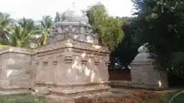 Arulmigu Athoramvengatraman Swamy Temple, Komaralingam - 642204 அருள்மிகு ஆத்தோர வெங்கட்ரமணசுவாமி திருக்கோயில், மடத்துக்குளம், Komaralingam - 642204, Tiruppur - Ancient Temple Architecture and History Image 4