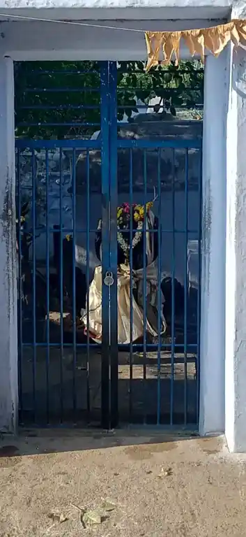 Arulmigu Athorathatchinamoorty Temple, Kolinjivadi - 638673 Temple