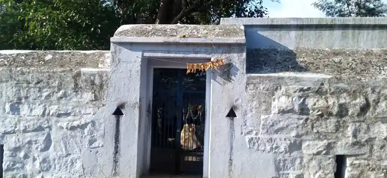 Arulmigu Athorathatchinamoorty Temple, Kolinjivadi - 638673 அருள்மிகு ஆத்தோர தட்சிணாமூர்த்தி திருக்கோயில், Kolinjivadi - 638673, Tiruppur - Ancient Temple Architecture and History Image 3