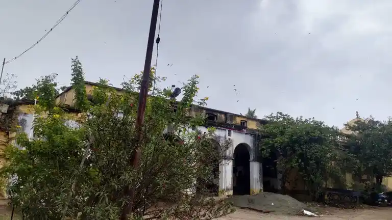 Arulmigu Aurperunjothi Nadarajar Temple, Villankurichi, Kalapatti - 641035 அருட்பெருஞ்ஜோதி நடராஜர் ஆலயம், Villankurichi, களப்பட்டி - 641035, Coimbatore - Ancient Temple Architecture and History Image 4