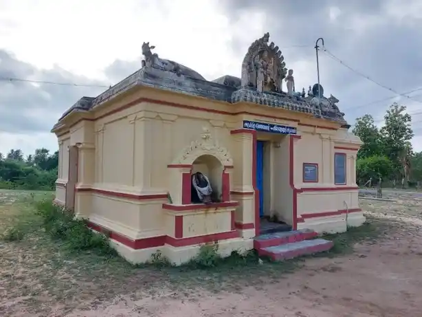 Arulmigu Avayyar Vishvanatha Swamy Temple, Thulasiyappattinam, Thulasiyappattinam - 614714 அருள்மிகு ஔவையார் விஸ்வநாதர் கோயில், துளசியப்பட்டினம் - 614714, Nagapattinam - Ancient Temple Architecture and History Image 3