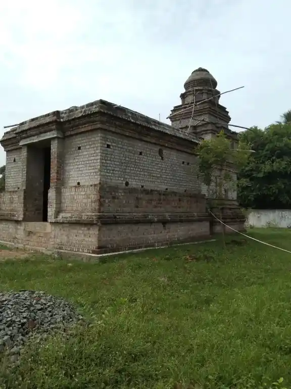 Arulmigu Ayanar Temple, Maligaikottam - 606105 அருள்மிகு அய்யனார் கோயில், Maligaikottam - 606105, Cuddalore - Ancient Temple Architecture and History Image 6