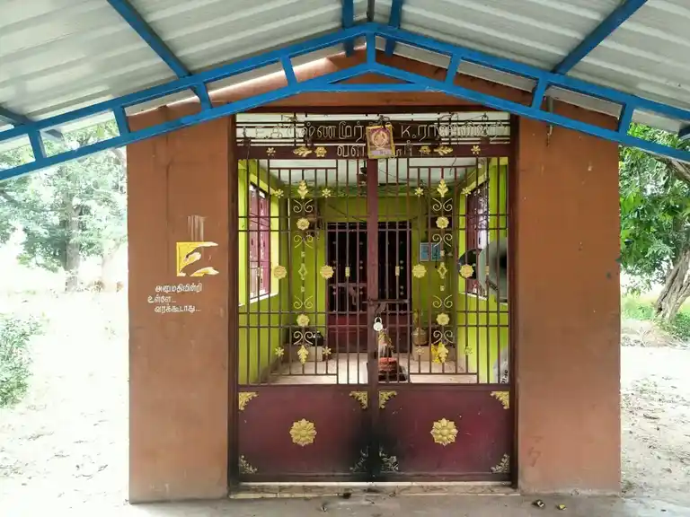 Arulmigu Ayanar Temple, Vellamputhur - 605758 Arulmigu Ayanar Temple, வெள்ளம்புத்தூர் - 605758, Viluppuram - Ancient Temple Architecture and History Image 2